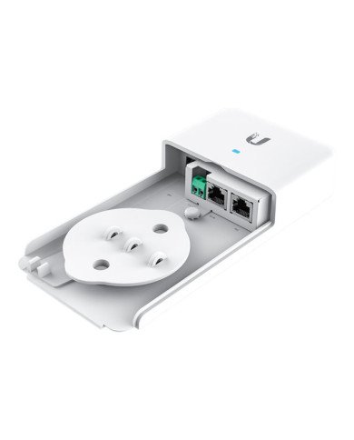 Ubiquiti FiberPoE  Gen 2  fiber media converter  GigE  1000BaseT