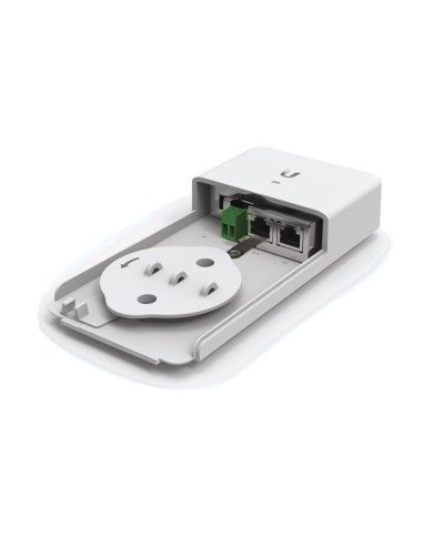 Ubiquiti FiberPoE  Gen 2  fiber media converter  GigE  1000BaseT