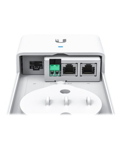 Ubiquiti FiberPoE  Gen 2  fiber media converter  GigE  1000BaseT
