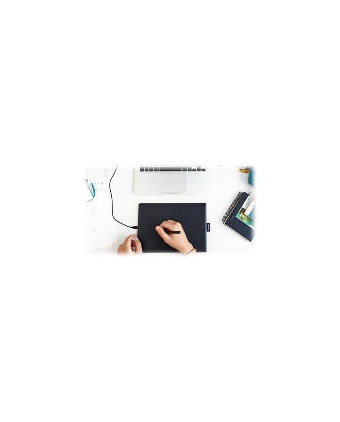 Wacom One by Wacom  Digitizer  medium size  right and lefthanded 